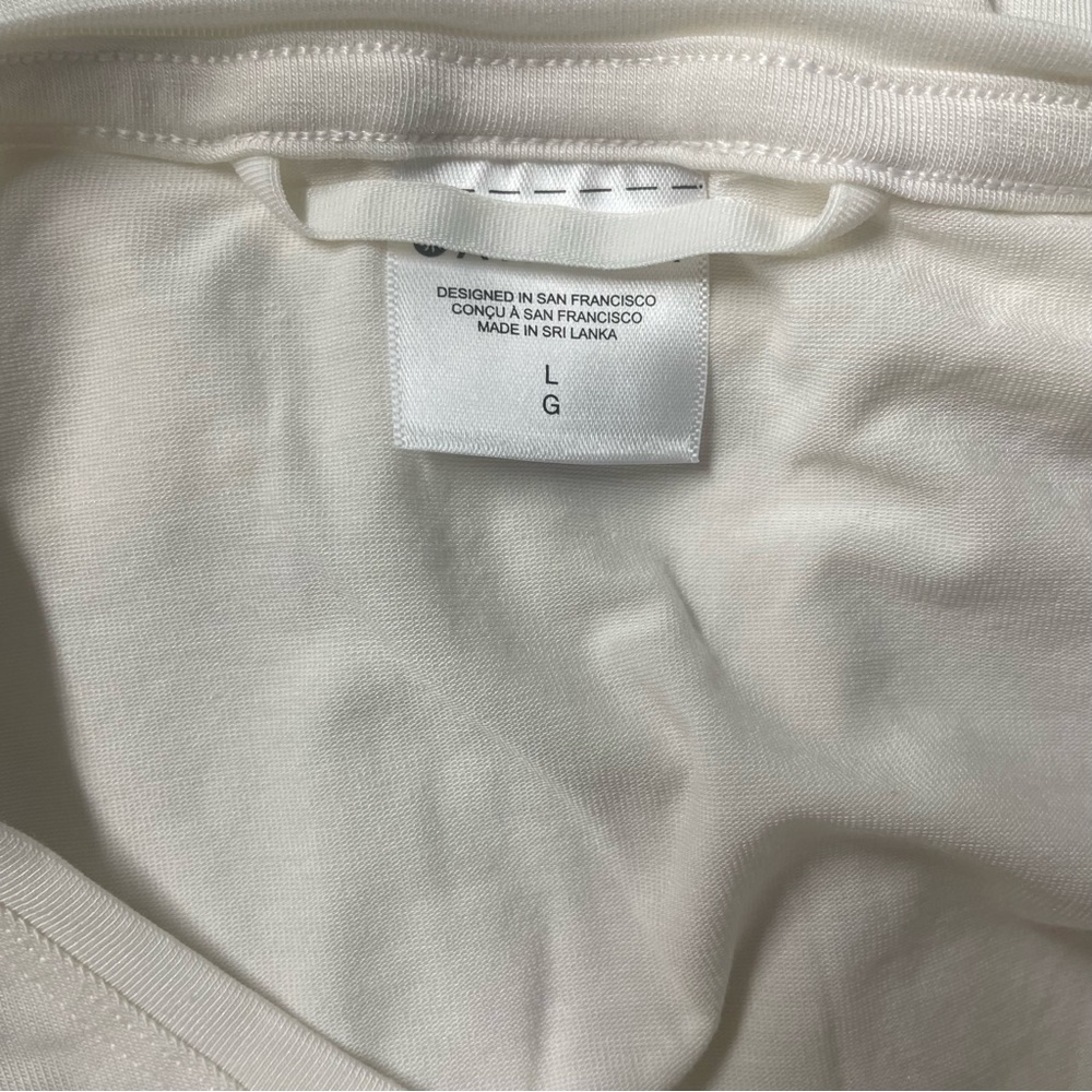 NWT Athleta Air Out Cinch Tee in White L - Picture 5 of 6